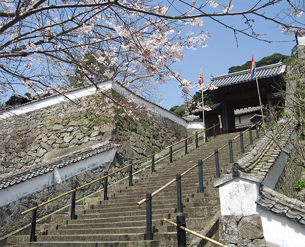 松浦史料博物館